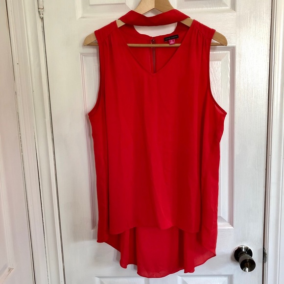 Vince Camuto | Mock Choker Red V-Neck Blouse | L - Picture 3 of 7